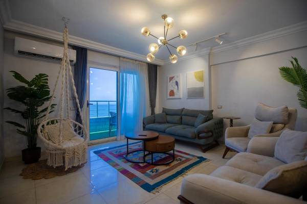 Three-Bedroom Deluxe Apartment With Sea View - Accommodation