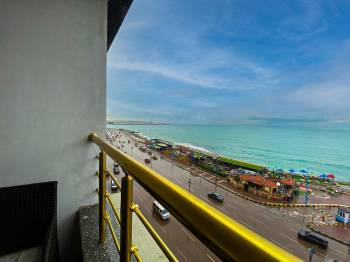 Three-Bedroom Apartment - Panoramic Sea View with Terrace22