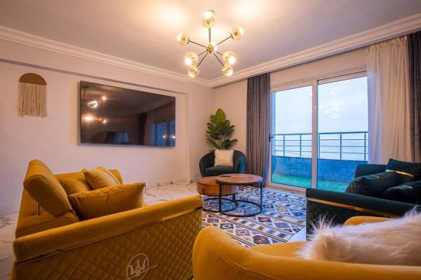 Three-Bedroom Deluxe Apartment With Sea View