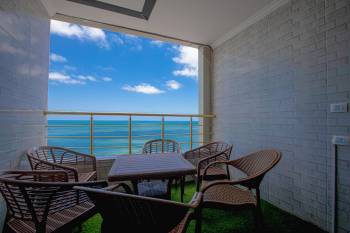 Three-Bedroom Deluxe Apartment With Sea View7