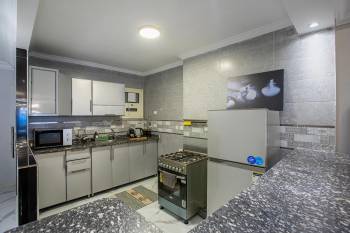 Three-Bedroom Deluxe Apartment With Sea View19