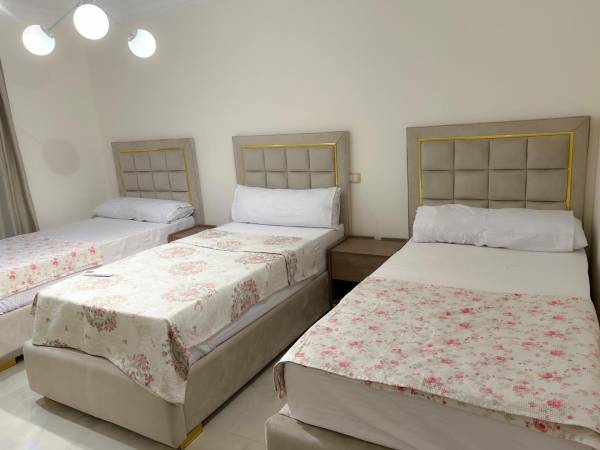 Appartement Trois Chambres - Vue sur la Mer en Angle