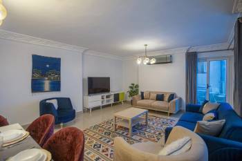 Three-Bedroom Apartment - Corner Sea View6